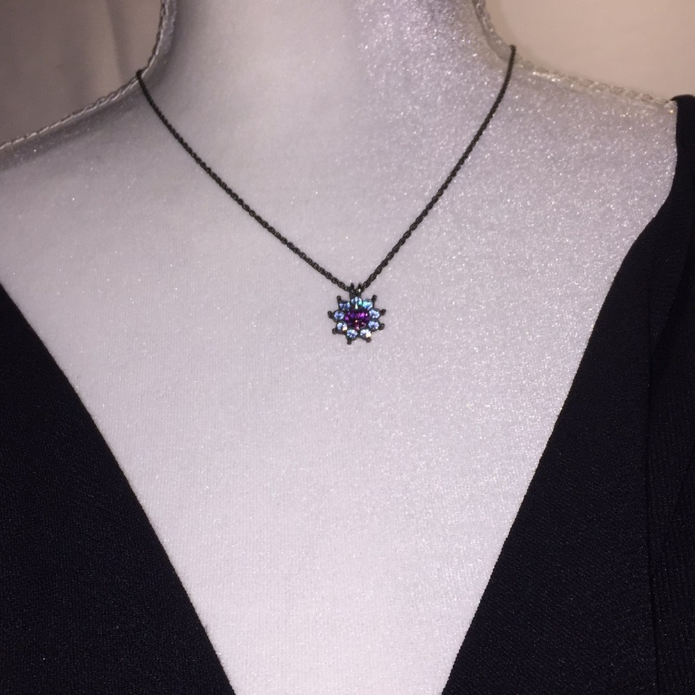 ✨🎉HOST PICK🎉✨Gem earrings and necklace set - Picture 7 of 7